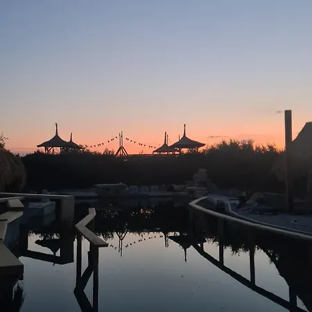 La Colibe, Catun Arhaic Ecologic Kemping Konstanca