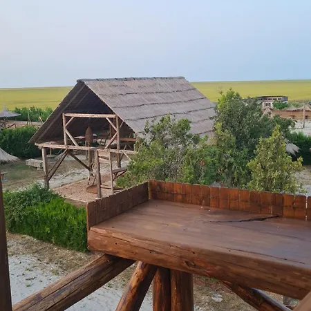 La Colibe, Catun Arhaic Ecologic 캠프장 *