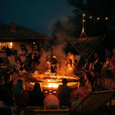 La Colibe, Catun Arhaic Ecologic キャンプ場