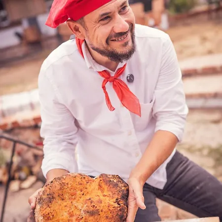 La Colibe, Catun Arhaic Ecologic Кемпинг Корбу