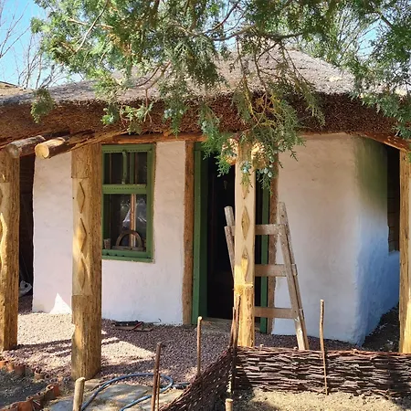 La Colibe, Cătun Arhaic Ecologic *