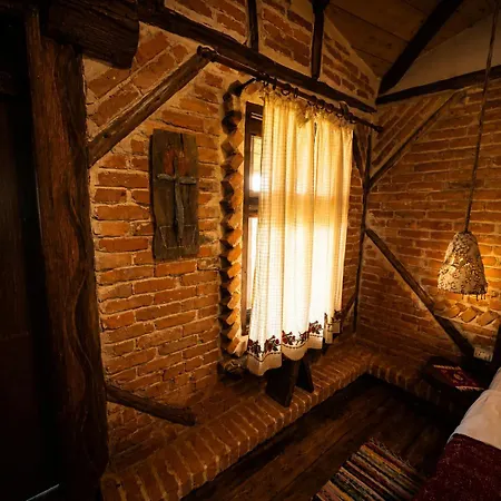 Кемпинг La Colibe, Catun Arhaic Ecologic Корбу