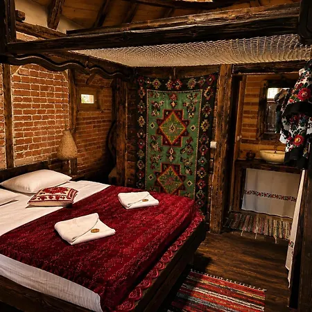 La Colibe, Catun Arhaic Ecologic