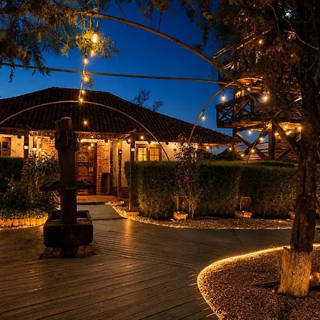 La Colibe, Catun Arhaic Ecologic * Корбу