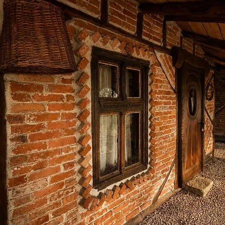 キャンプ場 La Colibe, Catun Arhaic Ecologic コルブ